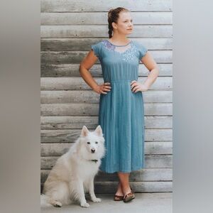 Vintage Chin Soon blue embroidered pleated dress, size S/M